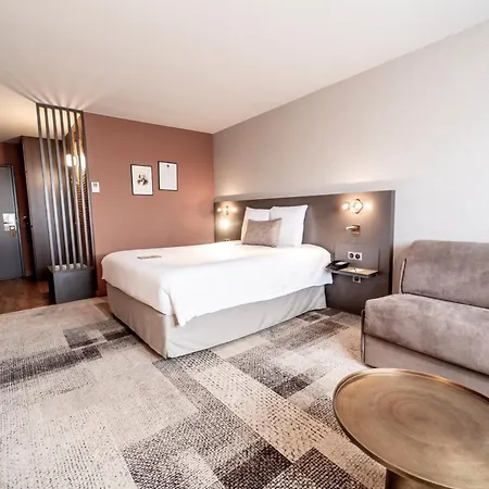 Mercure Bordeaux Lac Exterior photo